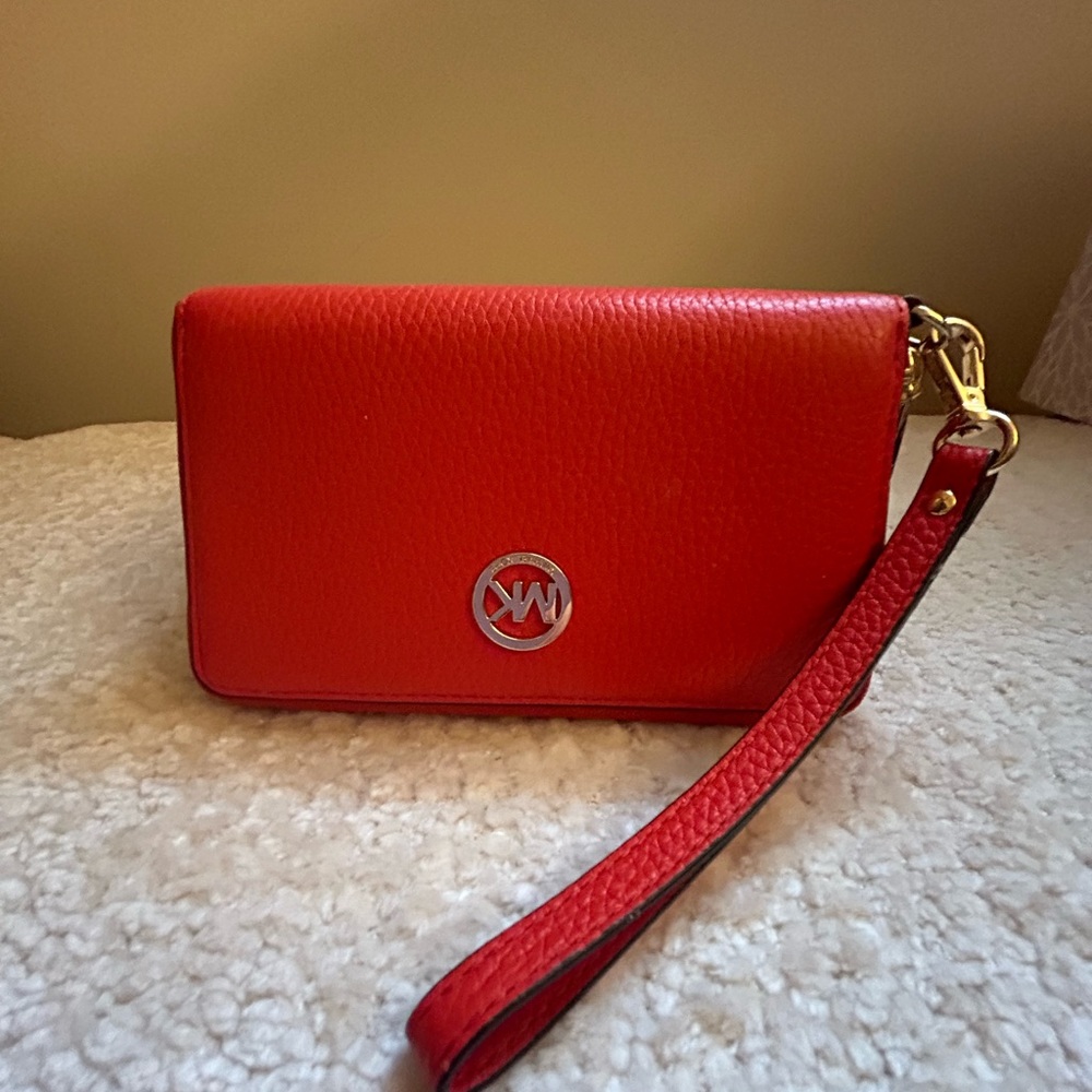Michael Kors, wallet, wristlet coral